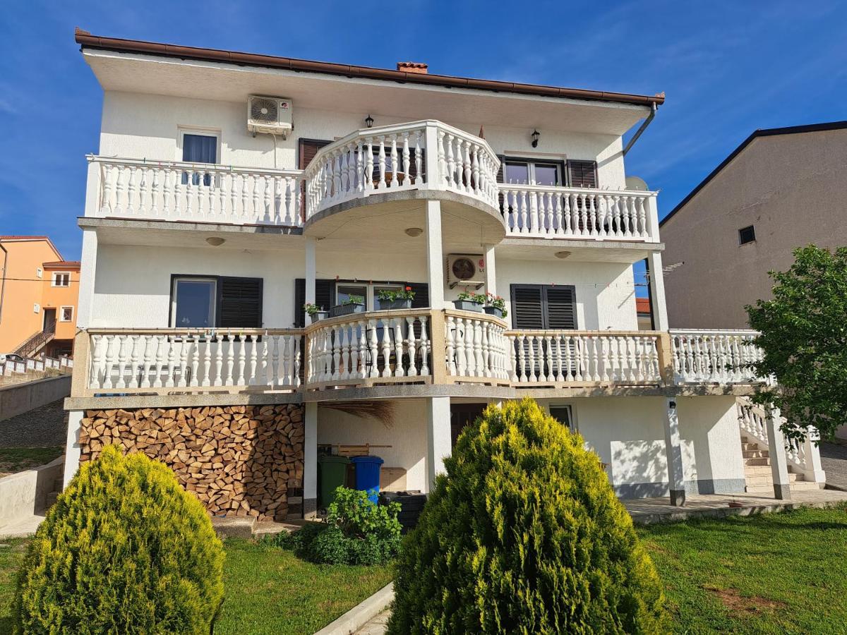 Guest House Angela Senj  Dış mekan fotoğraf